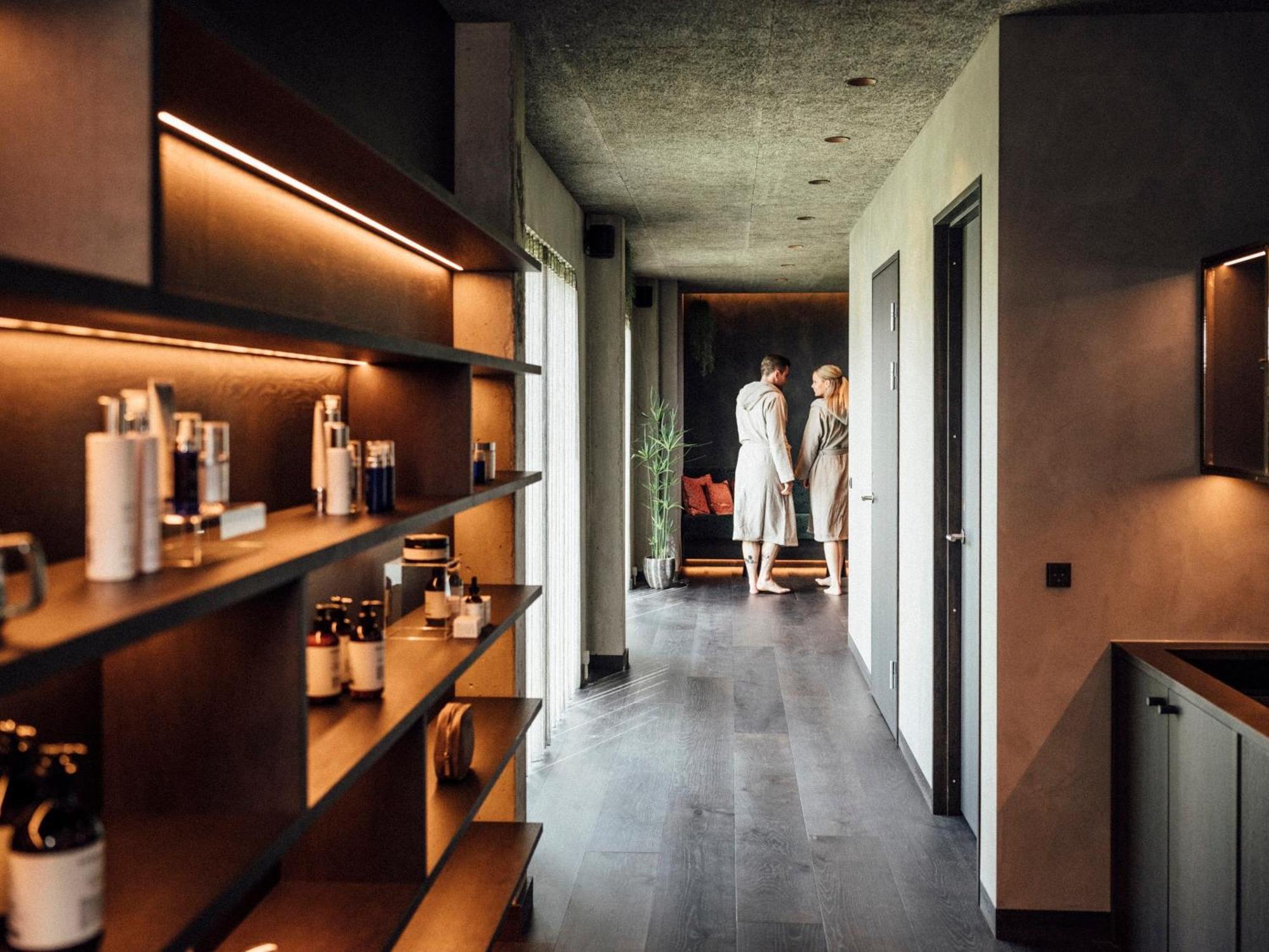 Hotel Foroyar Torshavn Ngoại thất bức ảnh