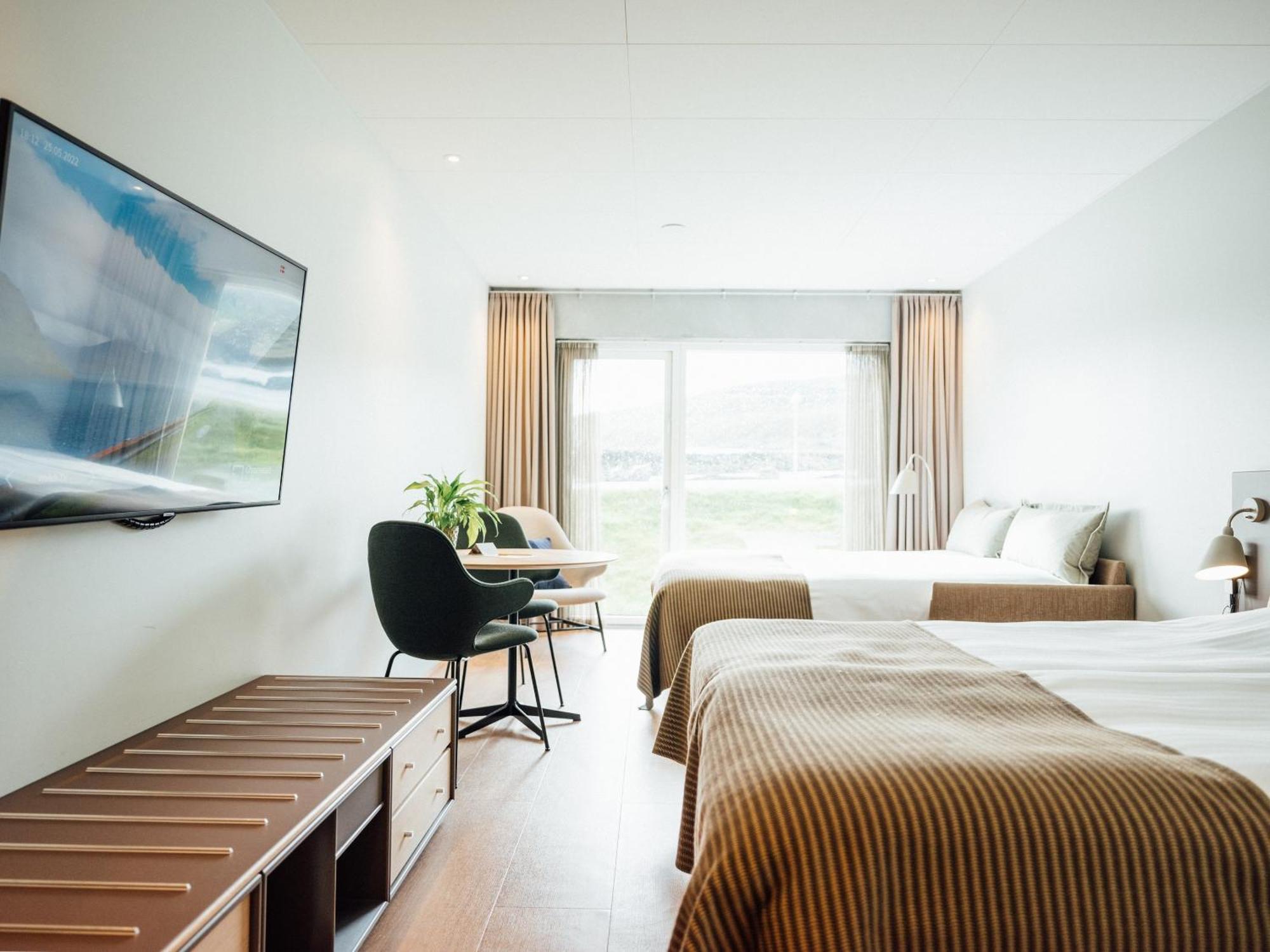 Hotel Foroyar Torshavn Ngoại thất bức ảnh